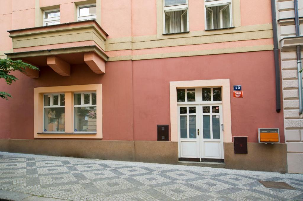 Twist Prague Apartamento Exterior foto